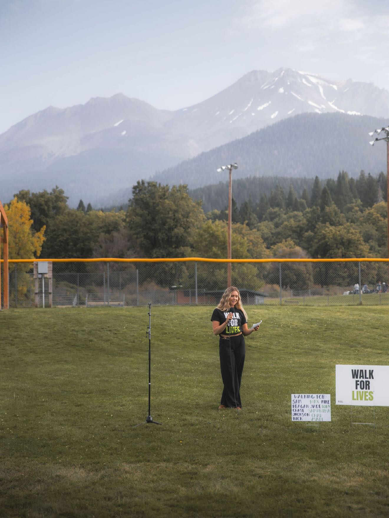 Not everyone is pictured but we did want to give a big shoutout to our speakers. We were joined by Former Senator Brian Dahle and current Senator Megan Dahle, with Brian offering heartfelt words. Our speaker lineup also included Sheriff LaRou, District Attorney Kirk Andrus, Elizabeth Riggal from Sisikiyou Health Education Coordinator, D.A.R.E. Officer Stephen Goldberry, Carter (Sam’s sister), Chris (Sam’s dad), and Eli Jones, a bereaved parent, who shared their stories with courage and honesty.
Grateful for everyone who came to listen and to those who spoke 🤍
Photo credit @c.cvisuals