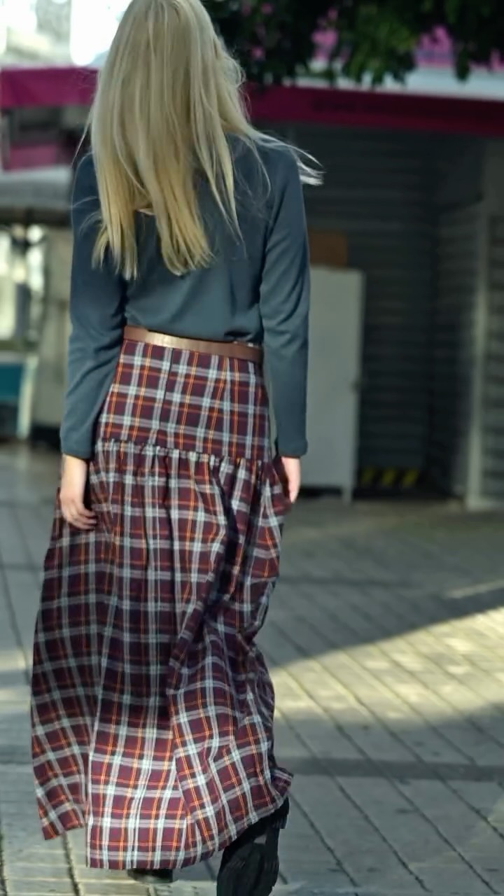 The flattering, elegant, long Skirt is made with our #TINASKIRT Sewing Pattern.
.
It features a yoke which is lined and hugs the hips, so it helps to accentuate waistline while a pretty, voluminous, gathered skirt flows down from the shaped yoke. It closes with an invisible zipper at its center back. *This is an intermediate difficulty sewing project.
.
For the best result, choose fabric qualities that are not too heavy and have a nice drape.
.
#sewing #sewingpatterns #handmadewardrobe