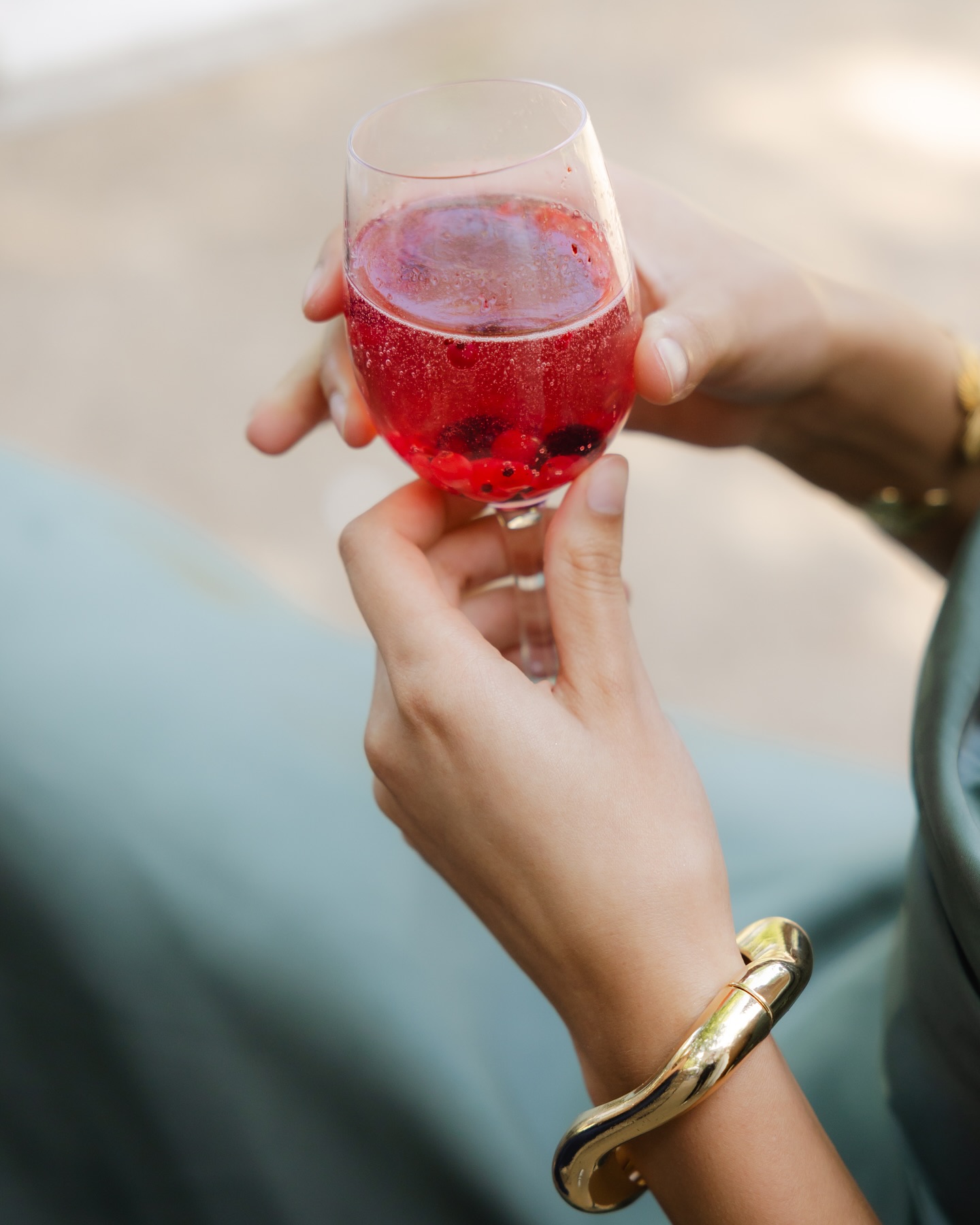 Add that pop of colour to your wedding day ✨
#hochzeitsfotografie #hochzeitsfotograf #hochzeit2026 #hochzeit2027 #melinawaliczekfotografie #destinationweddingitaly