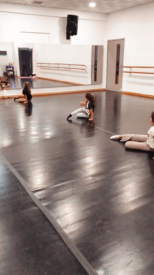 As nossas bailarinas já estão a todo o vapor 💨 e ainda vais a tempo de te juntares!