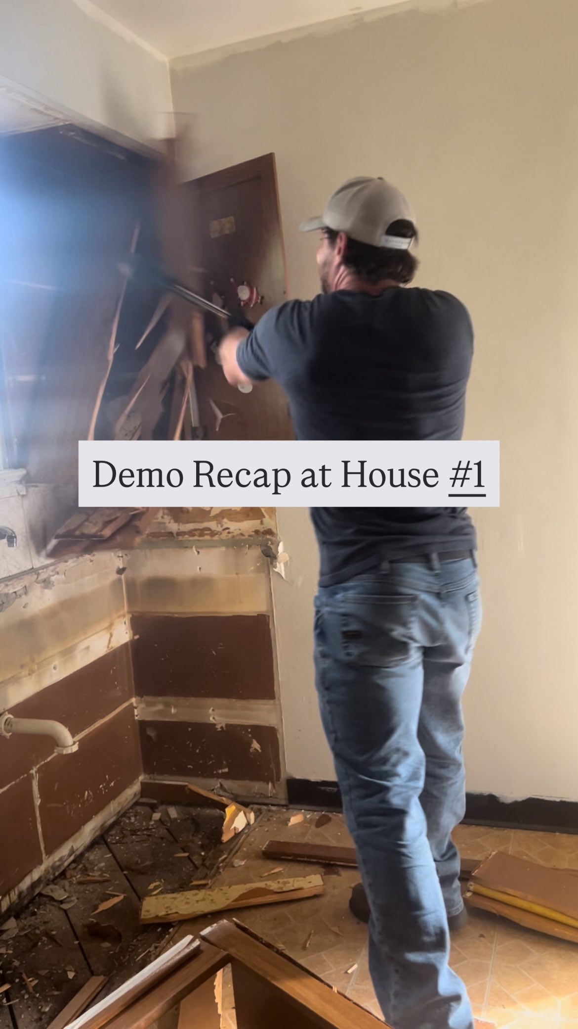 Demo is overrrrr!!!! Woo this one was a doozy, but still embracing all the craziness of this house with excitement!!!
#demo #diy #hgtv coming for ya
