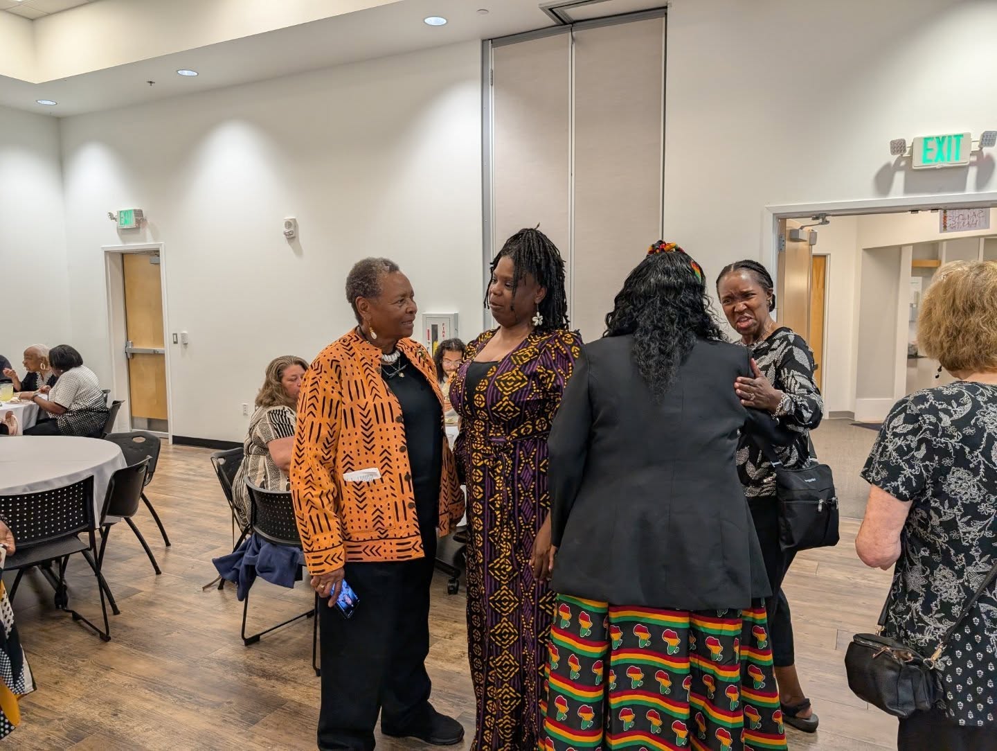 Following the service, we enjoyed a meal with food provided by @bensboyzfood , thank you to @ncsynod ! The celebration for the Rev. Secretary CeCee Mills continued with fellowship. I tried to take photos of all the tables but am now realizing I missed the table that I was sitting at! 🤦🏼♀️
If I missed you, my apologies! Please send any photos that you would like to have shared to goodnews@princeofpeacegso.org
-Cheryl