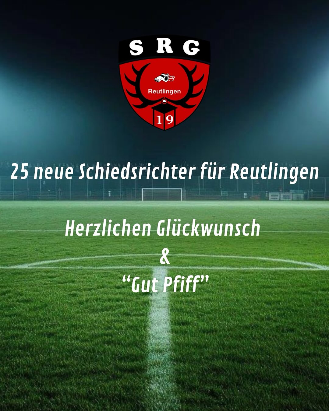 🎉 Herzlich Willkommen! 🎉
Wir freuen uns unglaublich, 25 neue Schiedsrichter in unserer Schiedsrichtergruppe Reutlingen willkommen zu heißen! 👏⚽ Eure Leidenschaft und euer Engagement sind eine Bereicherung für unseren Sport und unsere Gemeinschaft. Lasst uns zusammen auf eine erfolgreiche und spannende Saison blicken! Willkommen im Team! 💪
#Schiedsrichter #FußballLiebe #FairPlay #SRGReutlingen #SRGTübingen #SRGMünsingen #FussballbezirkAlb #wfv #dfbschiris