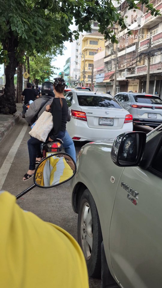 J aime pas Bangkok .... surtout si je conduit mon Van #thailand #bangkok #driveinbangkok