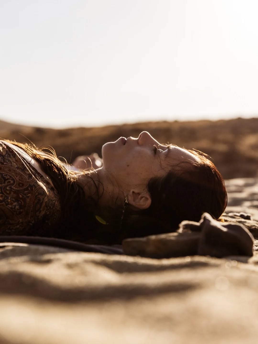 When you flow, you know.
Like water so soft,
Like the wind you go,
Unlock your inner fire,
Earth will let you grow.
Not by asking a 1000 questions,
Just by being your inner self,
You are complete here and now,
Breath my love, you flow.🤍
With love, Roëlle
#flow #grow #innerself #earth #water #fire #wind #woman #surrender #soul #energy #love