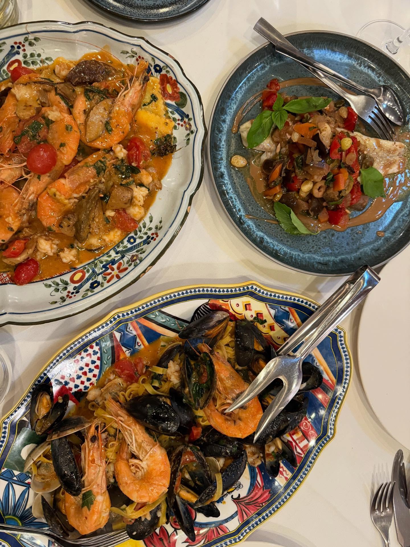 “Get ready to indulge in a culinary journey at Lizzie’s Cucina Italian restaurant! Our menu is a love letter to Italy, with a variety of delicious dishes that will leave you wanting more.
But that’s not all - our Chef’s creativity shines every day with special dishes that are sure to tantalize your taste buds. Seafood lovers, rejoice! Our daily seafood specials feature the freshest catches, prepared with love and care to bring out the best flavors.
Whether you’re in the mood for classic pasta dishes, fresh seafood, or something new and exciting, our menu has something for everyone. Come visit us and let us treat you to a taste of Italy!
#lizziecucina #italianfood #seafood #follow #northlondon #northlondonrestaurants #mysecretlondon #toplondonrestaurant #bestitalianrestaurant #eatoutlondon #family #smallbusiness #supportlocalbusiness #michellin #londonguide #londonfoodguide #londonhiddengem #finest #art #partylondon #photooftheday #photography #hellonorthlondon #bbcfood