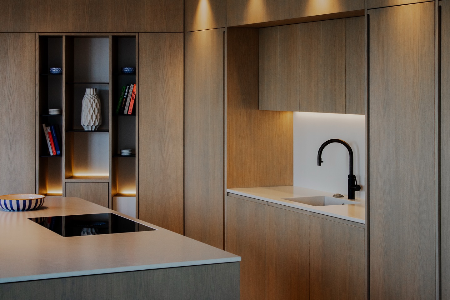 Everyday function, elegantly integrated.
Waterside…more to be revealed soon.
#WatersideProject #WeberCreativeInteriors #InteriorArchitecture #SeamlessDesign #BespokeJoinery #KitchenDesign #ConcealedAppliances #MinimalistLiving #CraftedInteriors #ModernBritishDesign