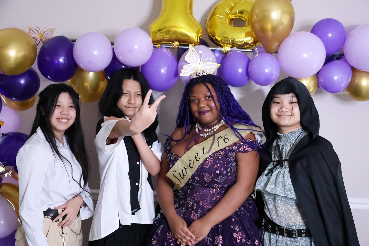 ✨ An unforgettable night straight out of a fairytale ✨ Celebrating this magical Sweet 16 in true enchanted style! 💫🌸🌙
#Sweet16 #EnchantedEvening #photobooth #photography