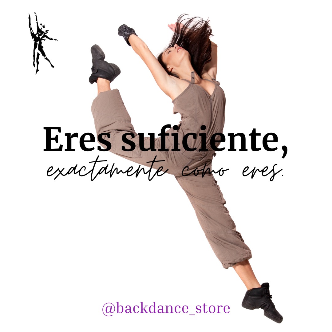 ✨ La danza es libertad y autenticidad. 💃
Recuerda siempre: eres suficiente exactamente como eres. 🌟
Y así como celebramos tu esencia, también celebramos nuevas temporadas: nuestra tienda física ya está abierta 🤍
Te esperamos con todas las novedades de primavera–verano, pensadas para brillar contigo en cada movimiento. 🌷👗
📍 Ubicación: Apoquindo 5681, Local 196 – Caracol Vips, Las Condes.
¡Ven a visitarnos, te encantará! ✨
#DanzaConEstilo #BailaLaVida #EresSuficiente #ModaPrimaveraVerano #LasCondes #CaracolVips #TiendaDeDanza #ViveLaDanza #BailarEsVivir #JazzDance #PrimaveraVerano2025