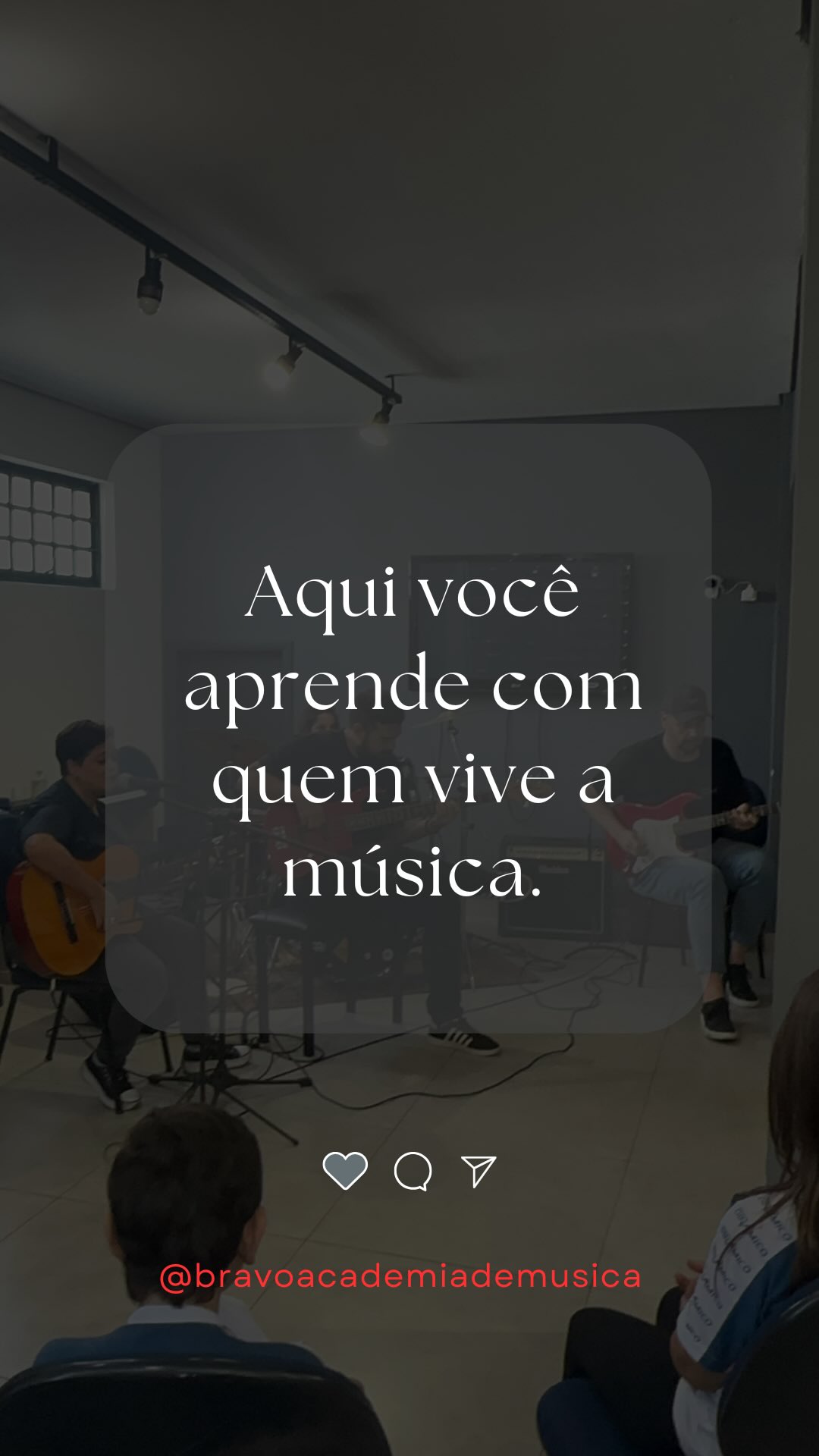 👉🏽Aqui você aprende com quem vive a música! ♥️
⭐️ Invista em quem você ama!
#VemPraBravo
#bravoacademiademusica