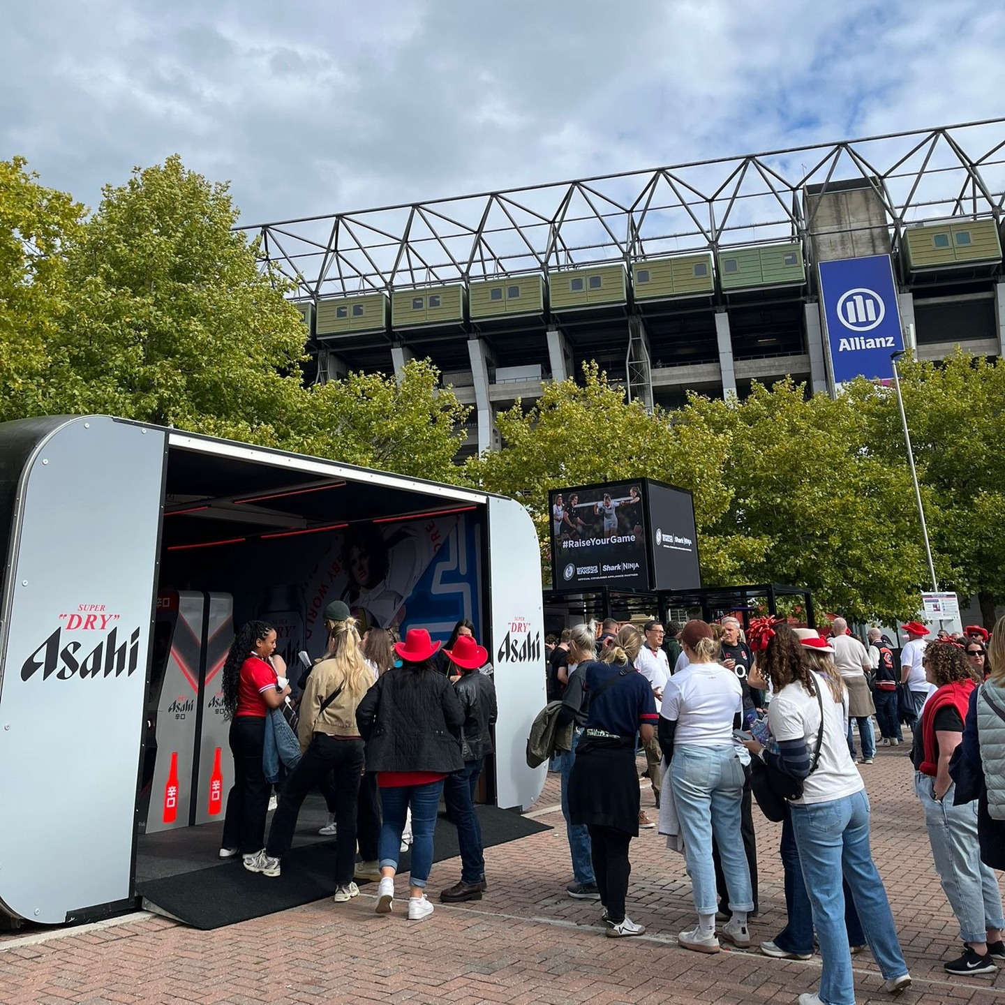 It was a pleasure to work alongside Valentine last weekend at the Allianz Stadium for Women's Rugby World Cup 2025 Finals Day where our XPO6 AirClad structure housed the Asahi Super Dry arcade activation🔥
Congratulations to the Red Roses for bringing home the trophy! 🏆🌹
#allianzstadium #twickenham #asahi #womensrugbyworldcup #finals #eventsponsor #eventpartner #activation #eventstructure #eventpopup #brandawareness #brandactivation #redroses #rfu #eventmanagent #eventbuild #eventproduction
