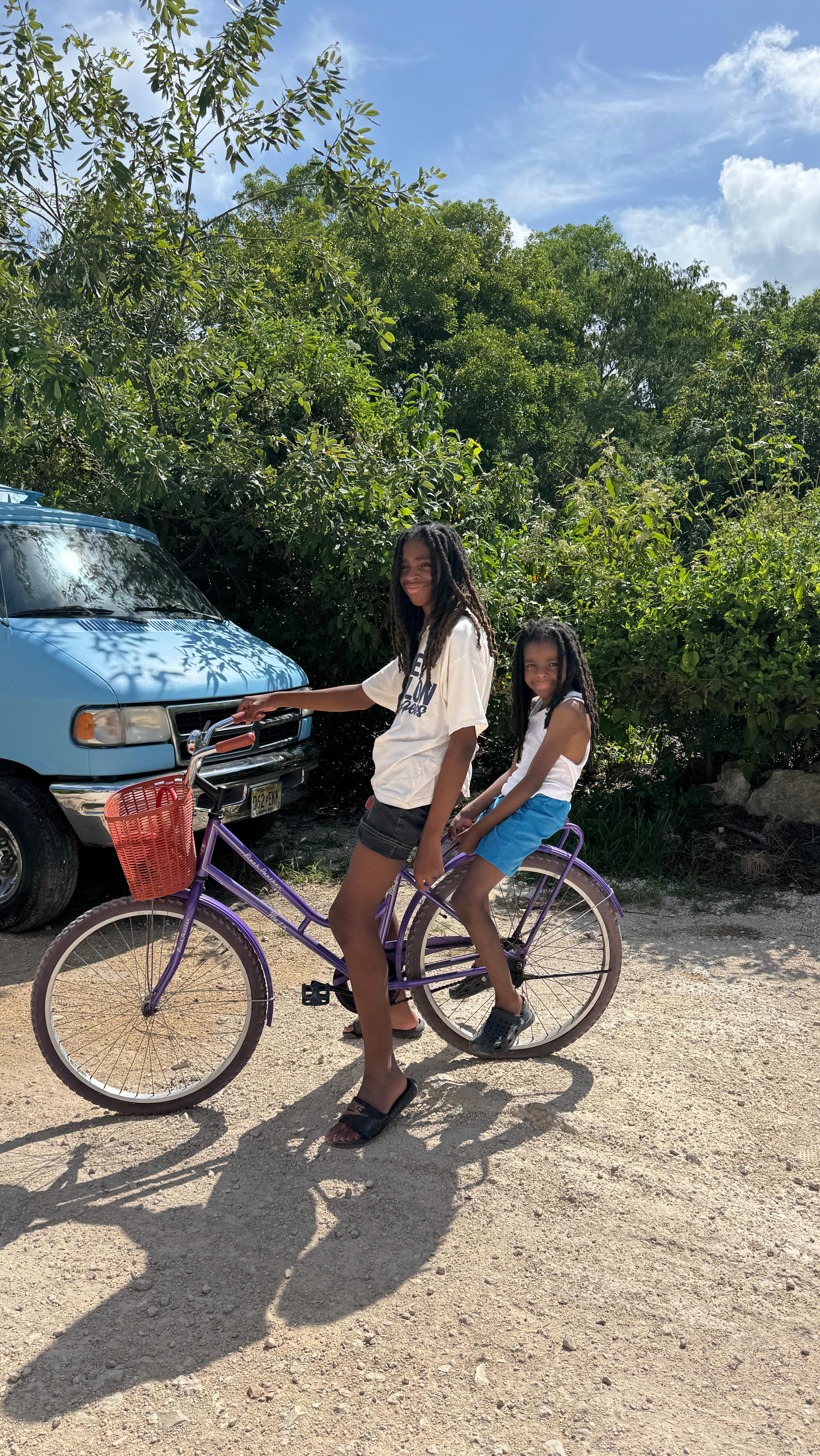 We did A LOT in September—new homeschool routines, recovering from travel, adjusting to mama working while teaching. It feels like we’re finally hitting our stride! Blessed for last month and pumped for this one. #TheHendyTribe #HomeschoolAdventures