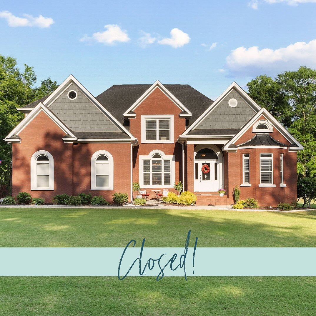 Closed! Just in time for holiday festivities to kick off! Welcome home 🧡💙
#closed #threesixtyrealestateeal #auburnalabamahomes #leecountyrealestate #leecountyrealtors
