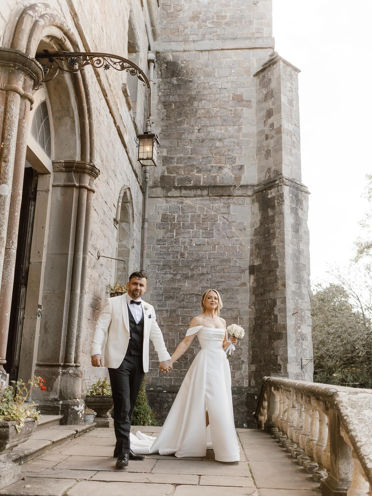 Its not so often that you witness one of your good friends getting married, so words don’t come as easily in writing about the day from a photographers perspective, I think I’ll go with mate on this occasion.
I met James in 2021 whilst embarking on a personal photo project about male athletes and masculinity. We hit it off immediately - what was meant to be a 5 minute phone call turned into an hour or two, as it quite frequently still does. We also realised we lived just 4 minutes away from each other (at the time) and our friendship grew quickly over the next few years. Just like the first time I spoke to him, the same is true now - his warmth and enthusiasm for life is unrivalled and I’m over the moon that he has met his equal in the wonderful Faye.
Their wedding at Clearwell Castle ‘my massive Castle for the day’ was an intimate celebration, of which I was very honoured to be a part of. Jim, keep looking at Faye the way you do and you can’t go wrong. All my love to the both of you x
Photographer: @amyrosedeffley
Venue: @clearwellcastle
Dress: @Khyabride @elliesandersonbridal
Hair: @andrealuellahair
Makeup: @katypheiffermakeupartist