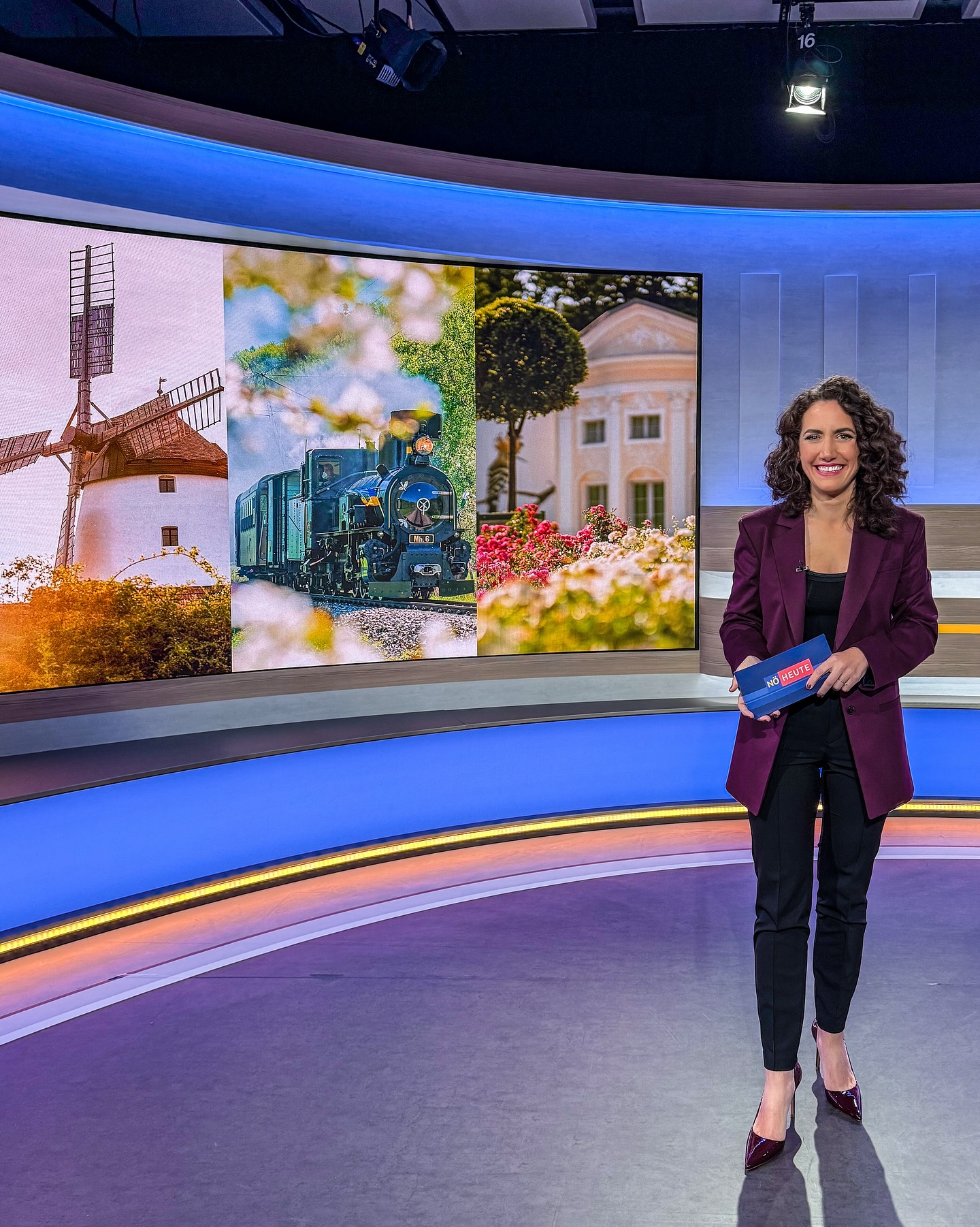 L a s t C a l l 😉 Bis Mitternacht läuft noch das „9 Plätze - 9 Schätze“-Voting. Wer schaffts ins Finale? Ich bin gespannt 🥰
.
.
.
.
.
#9plätze9schätze #behindthescenes #orf2 #halloausdemstudio