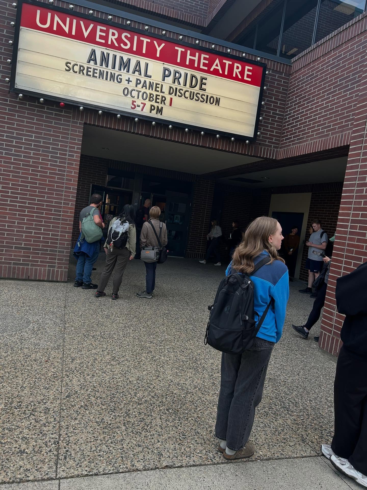 Rio Mitchell (@riomitch) Bill Cohen, Chase Mason, Onyx Morgan Sloan, and Maria Alexopoulos contributed a very dynamic and interesting discussion of our film Animal Pride last night. The screening and panel was hosted by the Cultural Studies program with support from the Faculty of Creative and Critical Studies and the Department of Community, Culture & Global Studies at UBO Okanagan and UBC Okanagan Equity and Inclusion Office. Thank you all and especially Dan Keyes! It was an amazing evening. @ubcokanagan #animalpridedoc @handfuloffilms