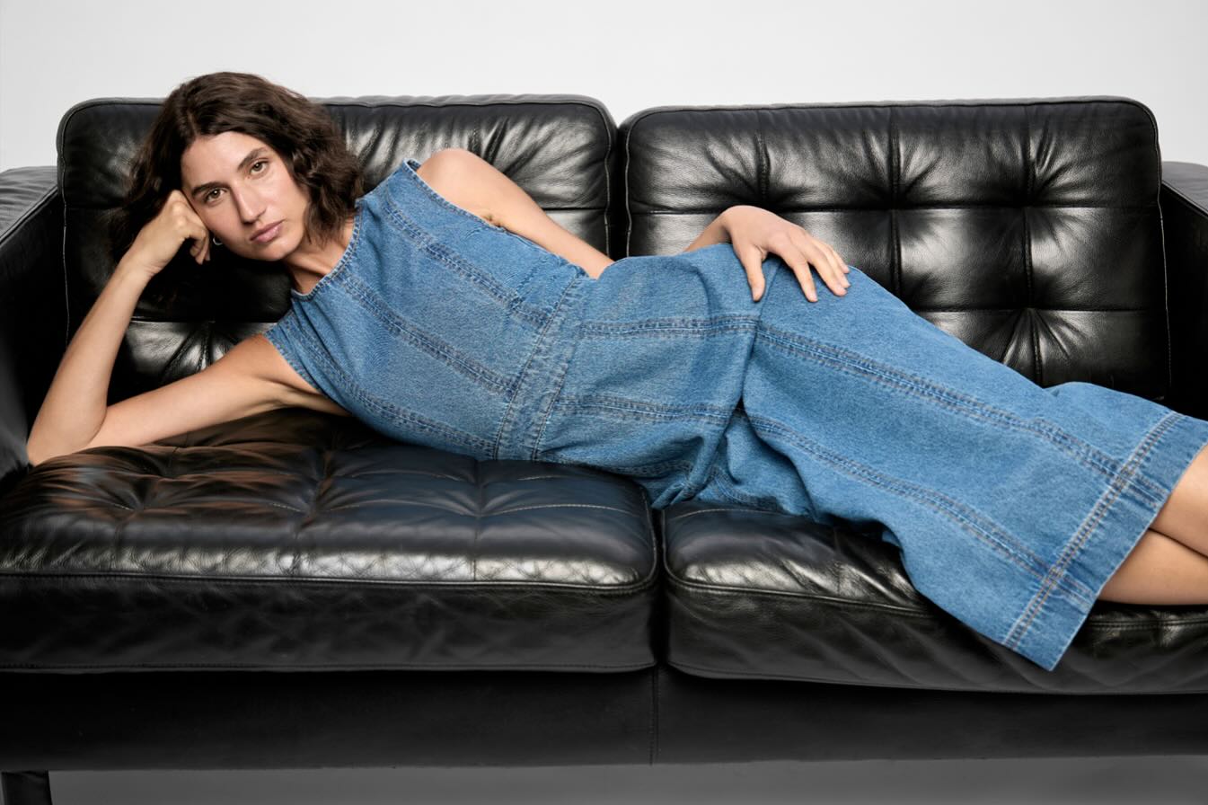 @staplethelabel best-selling denim dress is shipping immediately!👖💙
Don’t forget that Summer is launching this week. Schedule your October Atlanta Market appointment to view in person. See you soon!✨
💌: Susy@mphyman.com