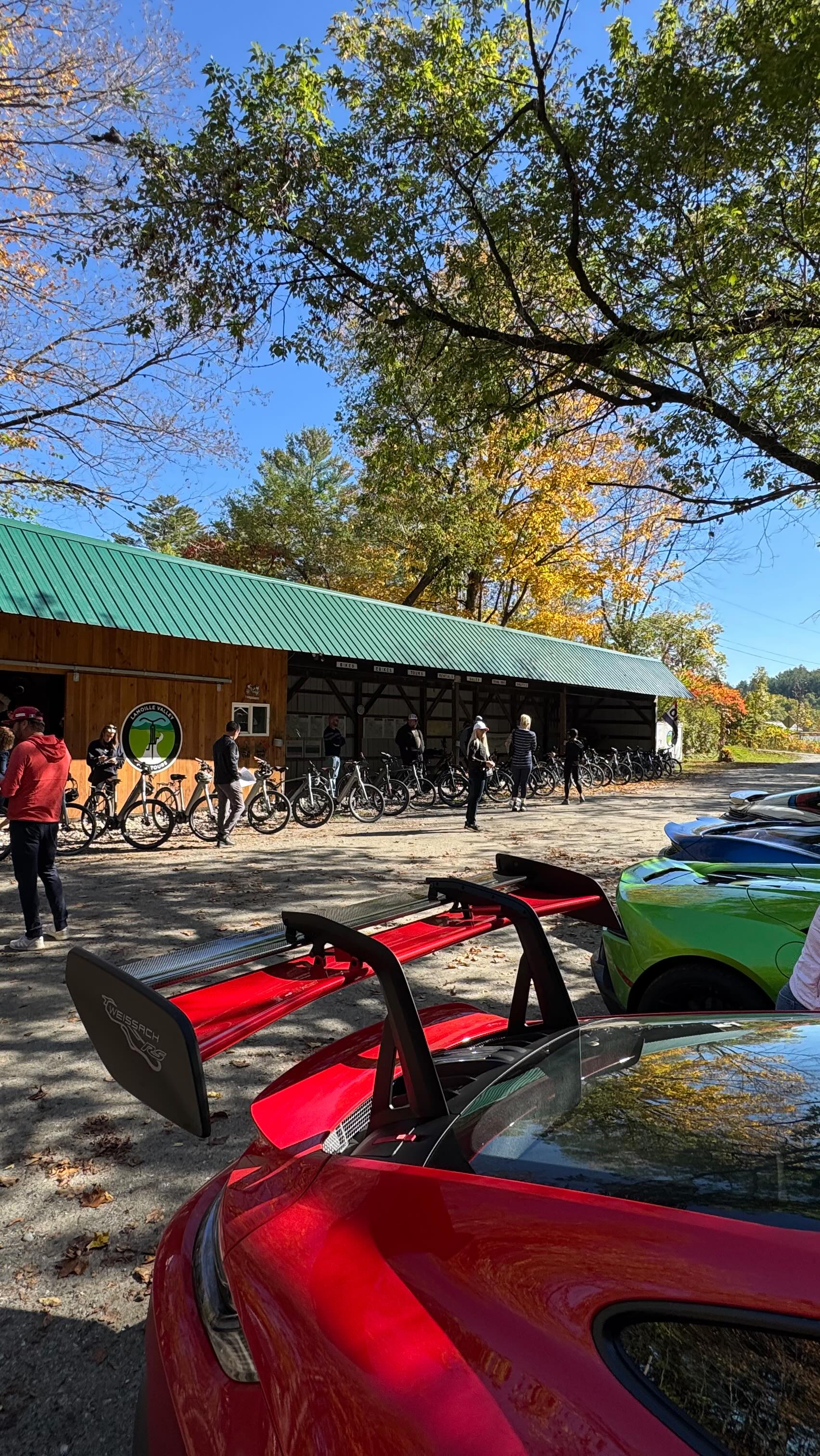Fall is certainly moving too fast and too furious! Hot wheels and cool fall adventure hosting @epicadvcartour for some fun on two wheels. Seeing the sights in the valley and Morrisville with lunch @thompsonfsbakery and a visit to @rockartbrewery
#vermonting #caradventures #lamoillevalleyrailtrail #bikeadventures #travelvermont #fallinvermont #lvrt #vermont #vermonttourism #visitvt #vermonttravel #exoticcars #porsche #ferrari #lamborghini #mclaren #maserati #justawesome