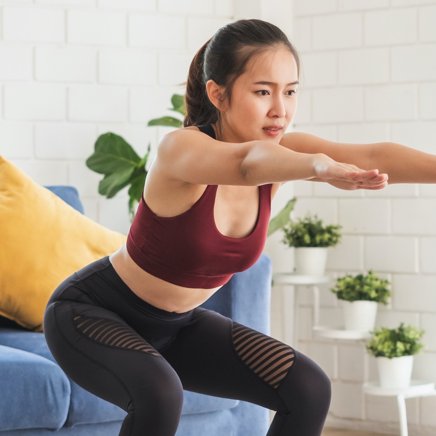 🚶♂️🌟 Get fit anytime, anywhere! Discover how easy it is to stay active with no equipment needed. Our complete guide features simple yet effective exercises you can do at home or in the park. Check it out now - your fitness journey starts here! 💪✨ #NoEquipmentFitness #BodyWeightExercises #HealthyLifestyle