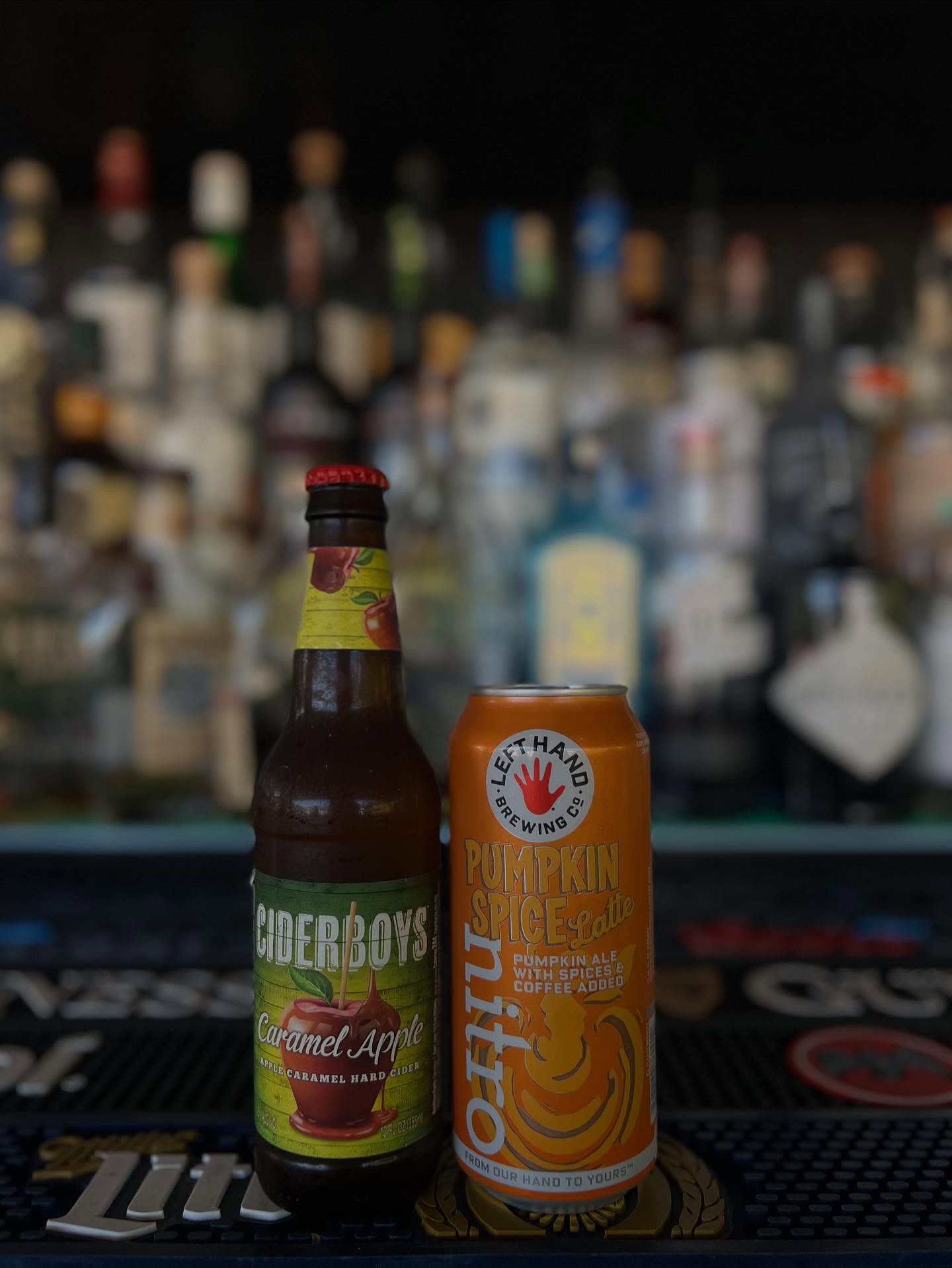 Welcoming October with two new seasonal beers ➡️ pumpkin nitro beer and caramel apple ale!
Just in time for the weekend 🍻 Stop by to see us this weekend and give them a try!