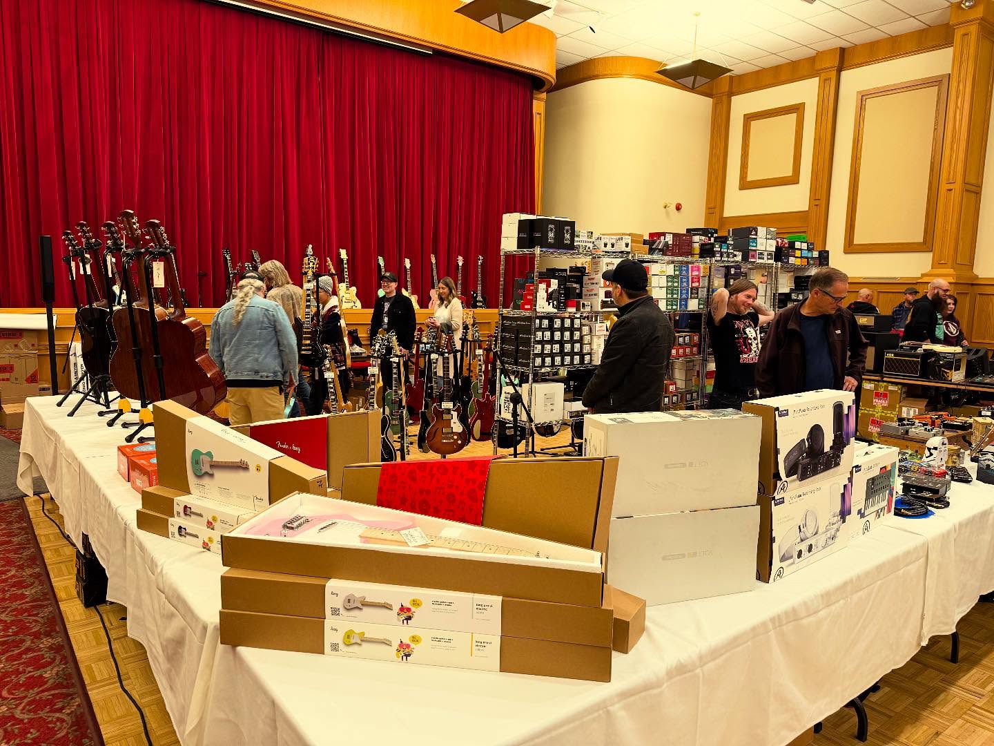 The Edmonton Guitar Show was a hit! We brought over 100 guitars and over 500 effects pedals. Lots of work but lots of fun too! We’re running in store specials and huge sales all week then heading to the Calgary Guitar Show on Sunday. Come say hi and grab a deal on some new gear!