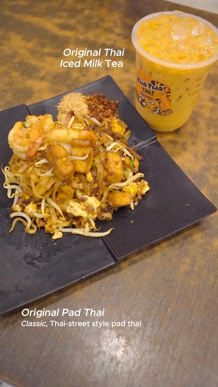 ๐ฅ Bold flavours, wok-tossed fresh ๐ฅ
From the sweet and savoury charm of our Original Pad Thai to the punchy kick of Tom Yum Pad Thai, and the rich, savoury delight of Garlic Black Pepper Olioโevery dish is crafted to hit the spot. Pair it with a creamy Thai Iced Milk Tea or refreshing Green Thai Iced Milk Tea for the perfect balance. This is Thai street-style dining, quick and unforgettable. ๐ฅข๐ฅค
๐ Come hungry, leave happy.
๐ paadpaadthai.sg
๐ IMM BUILDING #01-K07, 2 Jurong East Street 21
๐ฒ Available now on GrabFood.
#PaadPaadThai #PadThaiLove #ThaiFoodSingapore #SpicyGoodness #ThaiTea