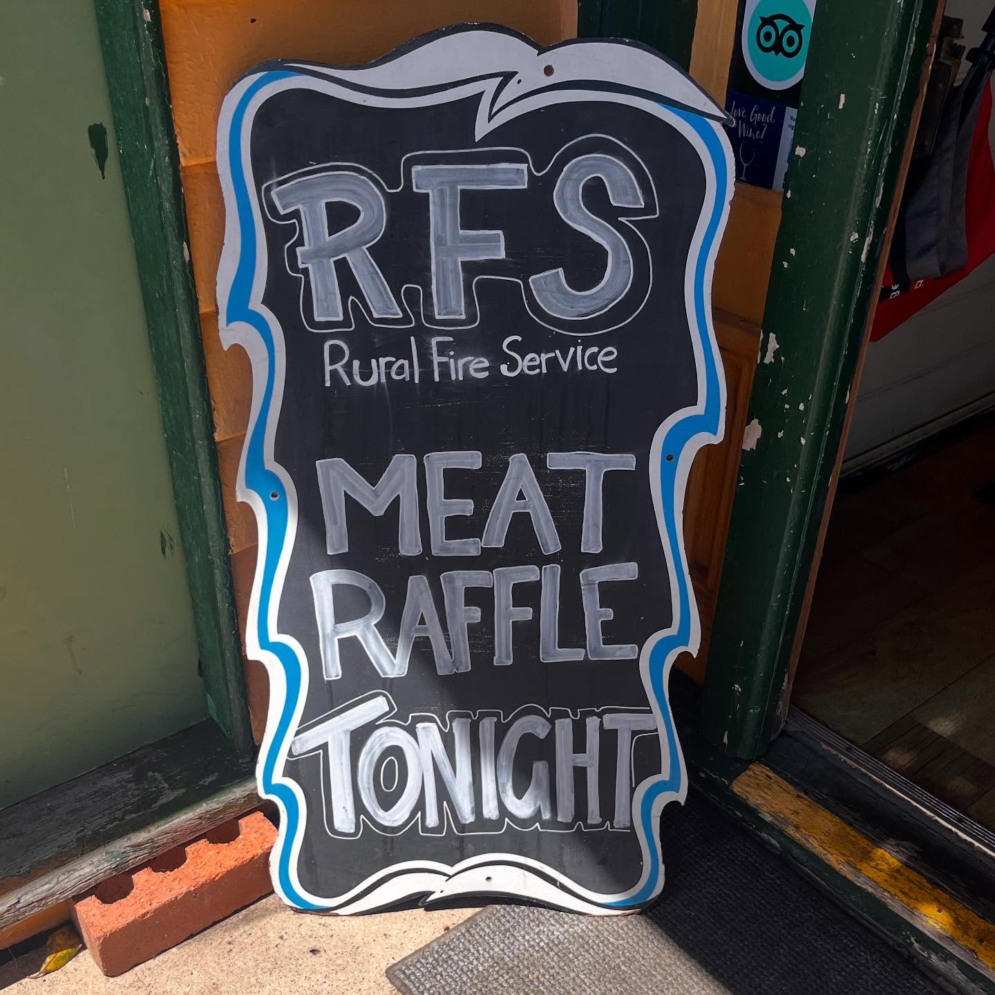 🔥 The RFS Raffle is back tonight! 🔥
We are heading into daylight savings meaning there are 2 meat trays up for grabs 🥩🍗
🎟 Tickets on sale from 5pm
🎉 Winners drawn at 7pm
Come on down, grab a ticket, and support your local Tilba RFS! 🚒💛