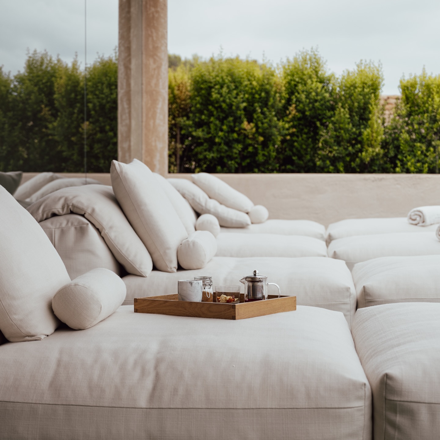 Spotted! New interior & exterior at Amara Wellness. 🌿 From the inside to the outside, no even more space to relax, recharge & feel at ease🤍
#amarawellness #amara #spa #spawellness #ibiza #ibizaspa #ibizawellness