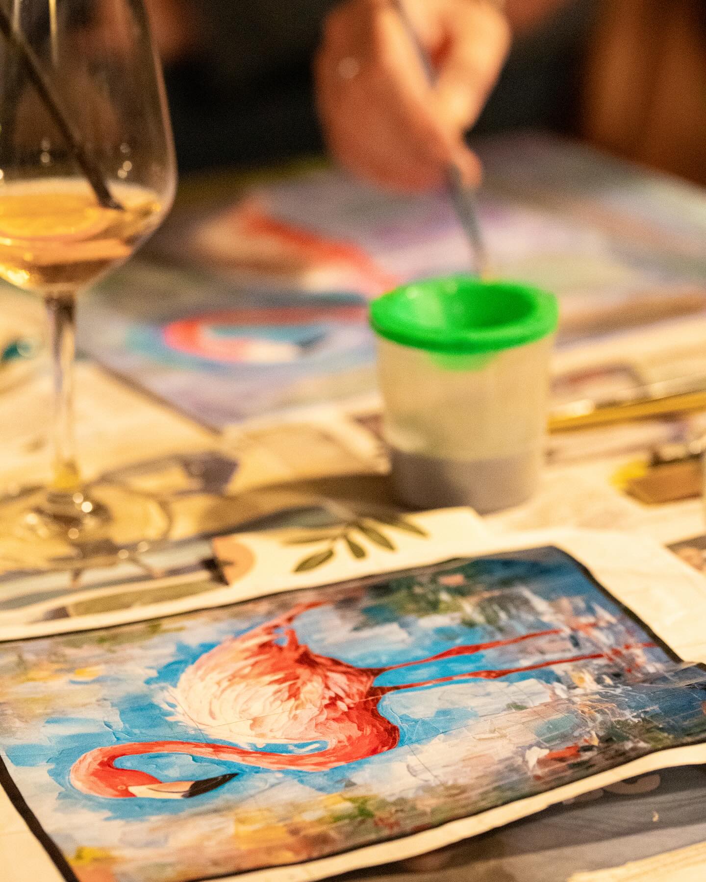 What a wonderful evening hosted by @paintandwellbeing thanks to everyone that joined.
Watch this space for another date 🎨