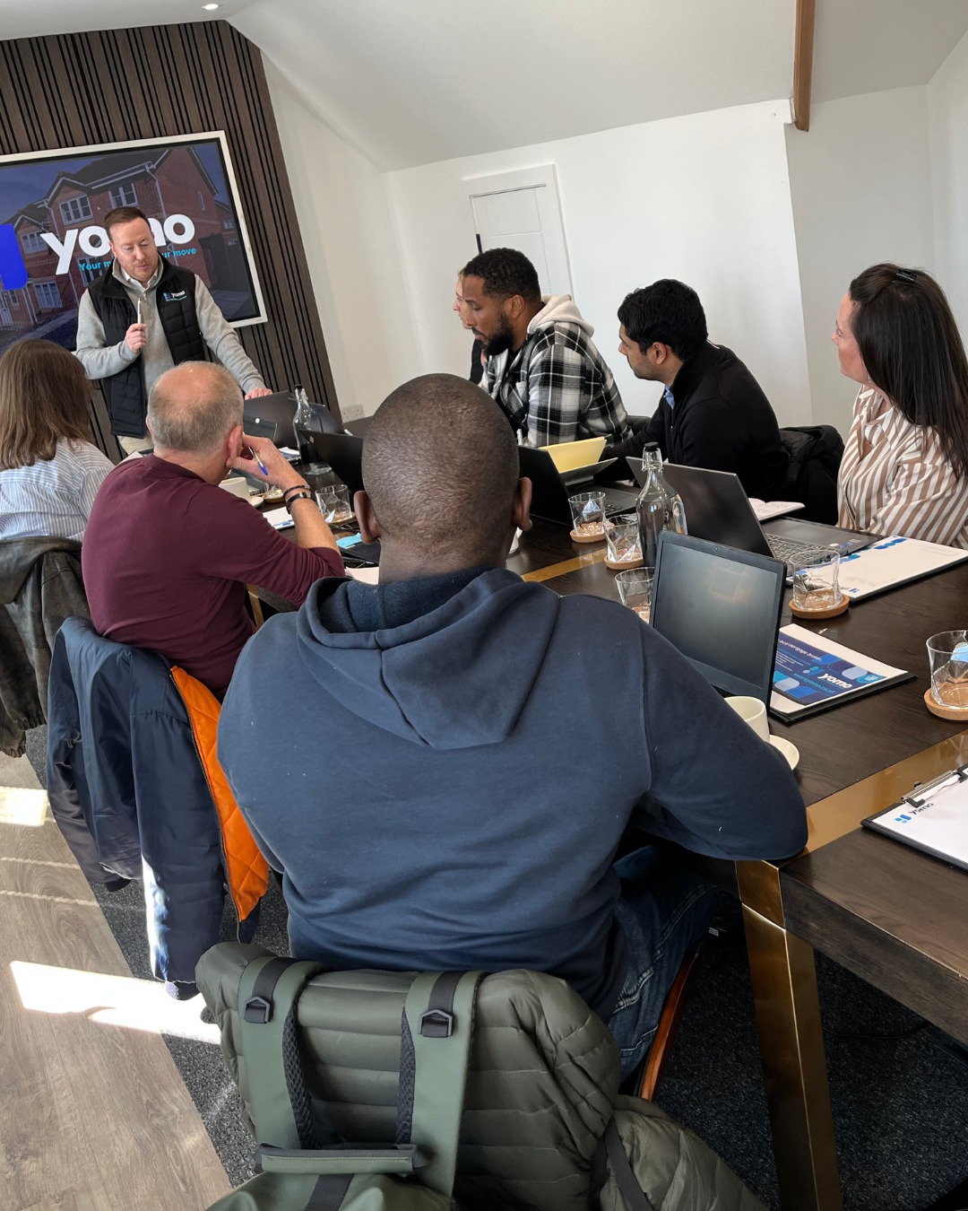 Being self-employed is no easy ride 👏
You’re balancing clients, tax returns, and the day-to-day challenges of running a business, and sometimes it can feel like doors close just because your situation doesn’t fit a standard box.
We recently worked with a client who had only been trading for one year. After hearing “no” repeatedly, they came to us feeling deflated.
But every journey is different. It’s not always about ticking the usual boxes; sometimes it’s about stepping back, looking at the bigger picture, and finding the right route forward.
For this client, that meant finally hearing “yes”:
✅ A solution that worked
✅ A home they could move into
✅ And a chance to move forward without compromise
At Yomo, we love proving that “one size fits all” doesn’t have to apply. Here’s to more YES moments 🙌
#TeamYomo #KentBusiness #MedwayBusiness #RochesterBusiness #MortgageBrokerKent