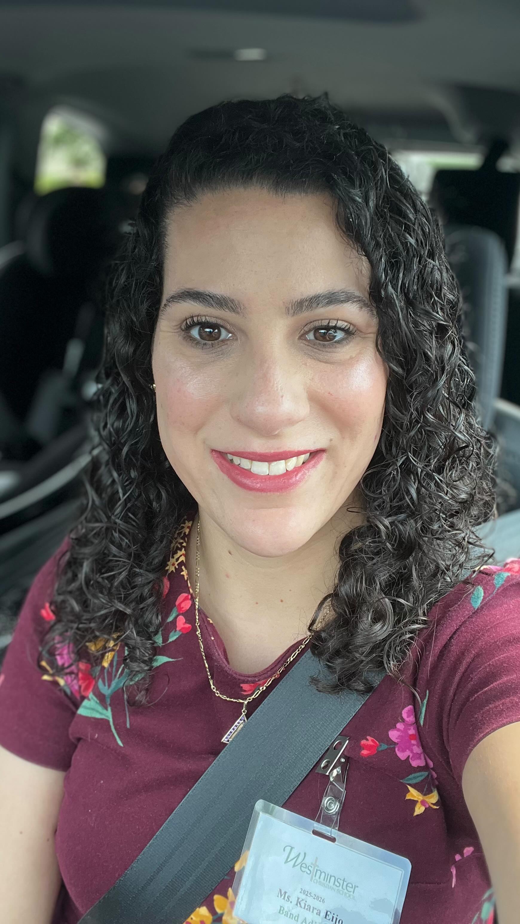 I haven’t done too much playing for me in a while and today it felt nice to do that. Today marks exactly one month since my grandma went to heaven and I have to be honest and say that because of all the emotions and grief, I wasn’t able to play the Brahms 1 Flute Solo as well as I wanted to but playing a little bit of Hypnosis by Ian Clarke felt easy to me. I find comfort knowing that my grandma is in a better place so this excerpt was for her.
#flute #flauta #flutist #flautista #classicalmusic #playingmusicthroughgrief #classicalmusiciansofinstagram #ianclarke #southfloridamusicians #miamimusicians #altusflutes #playhomieplay #keepgoingstrong