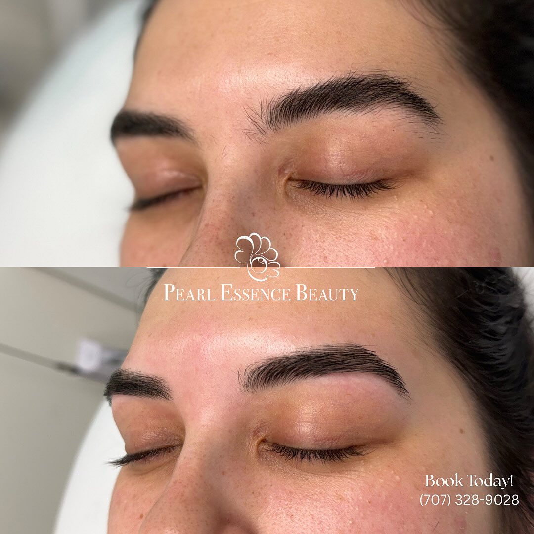A simple yet drastic change for an eyebrow cleanup! Removing the hair outside of your natural shape enhances your face structure, and opens your eyes.
(Work by Jaylyn)
#pearlessencebeauty #browbeforeandafter #rpesthetics #esthetician #sonomacounty #sonomabest #bohemianbest