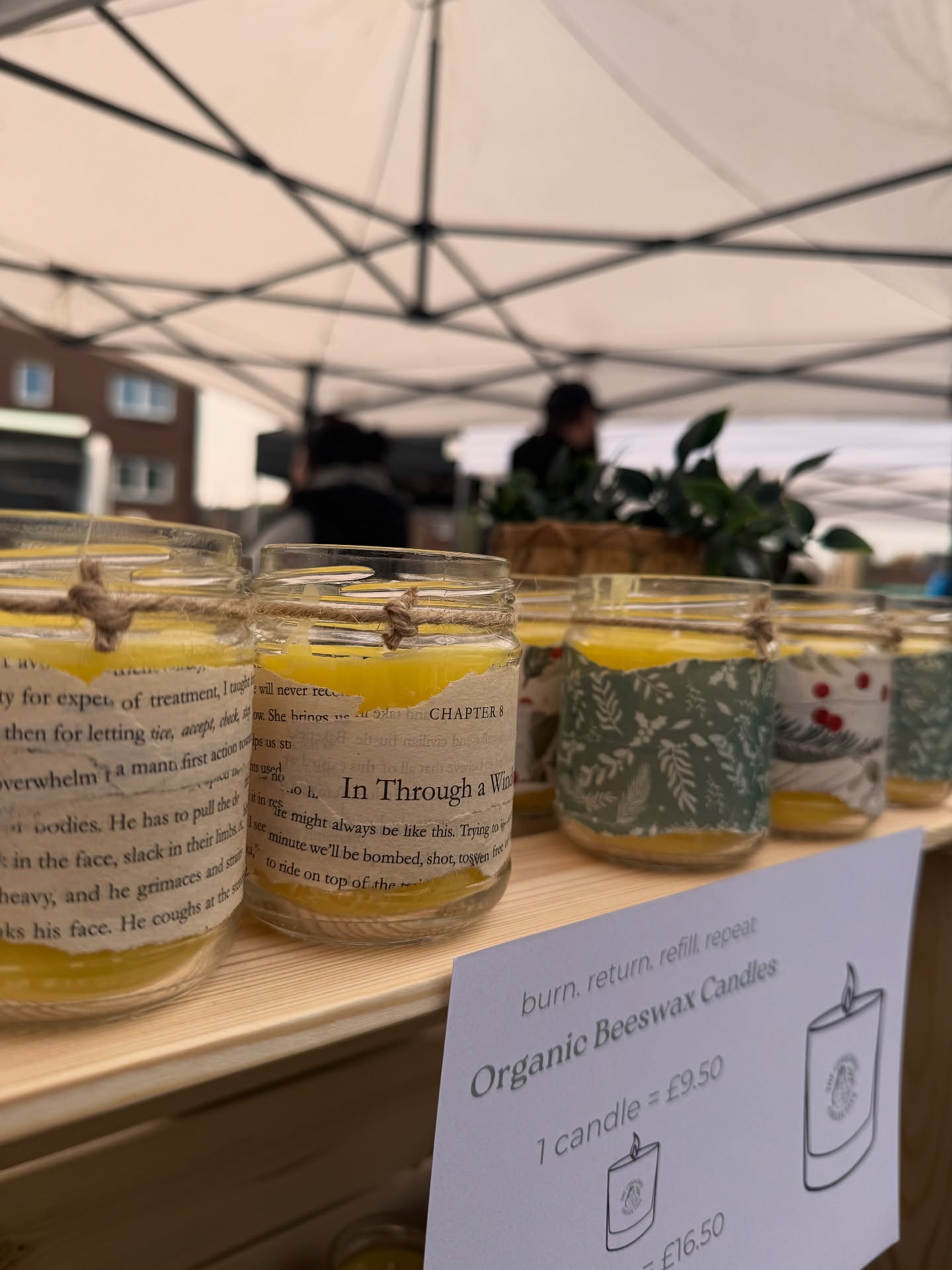 ✨ Burn • Return • Refill • Repeat ✨
We’re making candles a little kinder to the planet (and your wallet!). 🕯️💛
Here’s how it works at our market stalls:
🌿 Choose your favourite candle – poured with organic beeswax & pure essential oils.
🔥 Burn and enjoy the clean, natural glow at home.
♻️ Return your empty container to us… or bring along a new container that would make the perfect candle (must be suitable to burn wax in & be 200ml +)
💸 Get 15% off your next candle as a thank you for keeping the cycle going.
All candles are made from Organic Beeswax & Pure Essential Oils 🕯️
No waste. No toxins. Just beautiful candles that do good for you and the planet. 🌍
So next time you visit us at market, don’t forget your empty jars – let’s keep the burn, return, refill, repeat cycle alive together. ✨
This particular range of candles are wrapped in a book that changed my life - The Choice by Edith Eger 📚
Reusing in everyway possible ♻️
*all candles priced individually depending on size & scent etc. 🤍