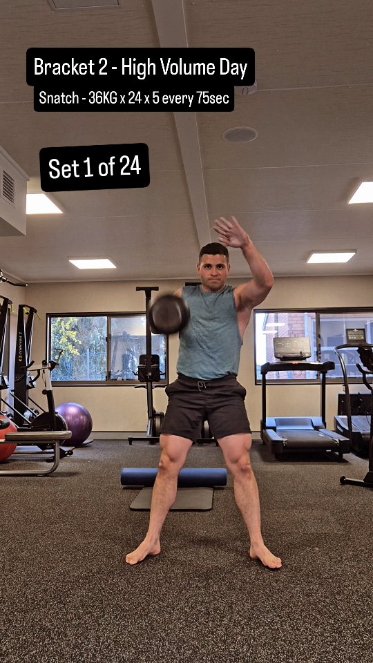 Snatch work is still feeling crisp. Two and a half years into this snatch program, and I only learn more the further I go.
Saturdays Session 27 SEPT 2025
GET UPS - 40KG X 10 X 1
SNATCH - 36KG X 24 X 5. EVERY 75SEC
finished with 10 minutes on @windingrope 2.1kg Big White Shark rope. Focusing on getting the midsection, spine driving the movement
#snatch #ropeflow #kettlebelltraining #strongfirst #sfg #strongfirst #hardstylemethod #strongfirstaustralia