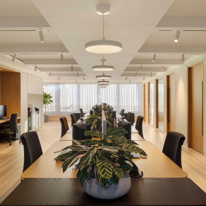 Exciting news! West London HQ is a finalist at the FX Awards 2025 in the ‘Small Workplace’ category! The 6,500 sq ft transformation in Mayfair combines warm, tactile materials like solid ash, dark-stained oak, natural stone, and ceramic slabs to create a bespoke, luxurious workspace.
We are proud to be recognised on the international stage! Credits to everyone involved. #DesignExcellence #FXAwards #Mayfair #InteriorDesign #WorkplaceInnovation
Photography by Ed Reeve
Design team: dMFK
Main Contractor: Whitepaper
Project Manager: HartDixon
Lighting Consultant: PJC Light Studio Ltd
Heritage and Planning Consultant: Turley
Approved Inspector: Sweco
Principal Designer: ORSA
Fire Engineer: Jensen Hughes
Cost Consultant: The BA Partnership (London)