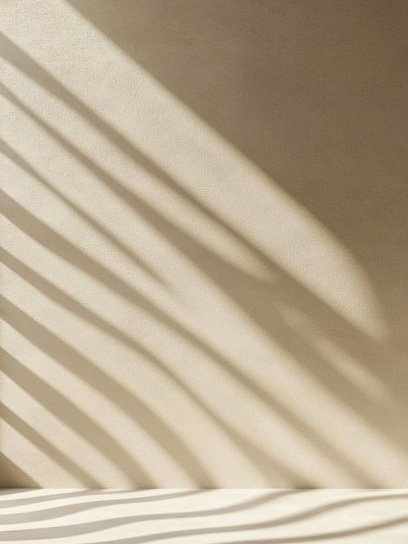 « Le corps et l’esprit ne sont pas séparés. Ce que vit l’un, l’autre le ressent. »
ETHEREA CARE accompagne chaque personne dans cette rencontre entre le corps, les émotions et l’énergie de vie.
Parce que prendre soin de soi, c’est aussi accueillir ce qui se passe à l’intérieur, avec douceur et respect.
•
#ethereacare #maladie #douleurschroniques #cancer #bienêtre #psychocorporel