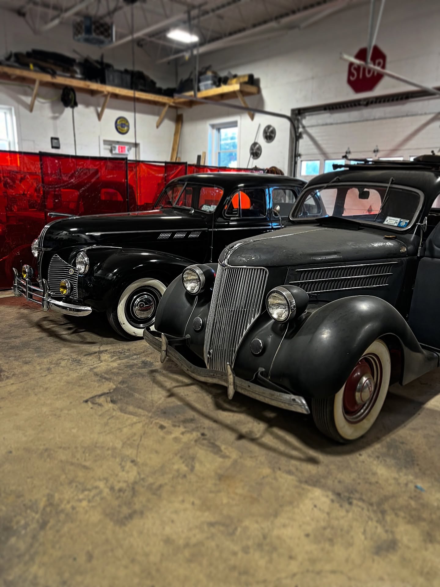 A ‘40 Pontiac and a ‘36 Ford.. which one is for you?