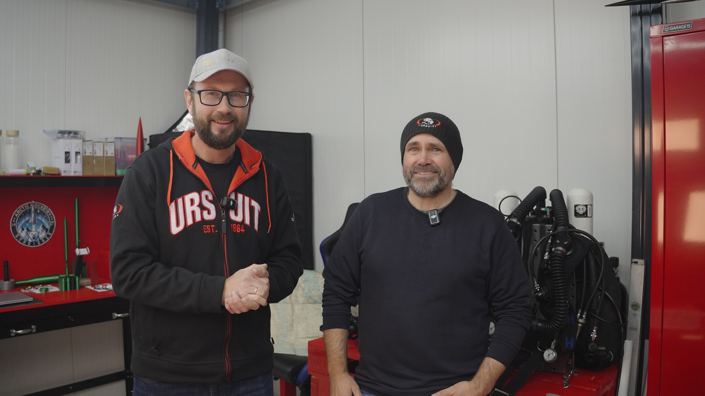 I dag var det startskudd for et veldig spennende prosjekt jeg har sammen med Morten Dyrstad! 🔥
Vi har over tid jobbet målrettet med å skaffe informasjon om skipsforlis i Oslofjorden og Drammensfjorden, og nå starter jobben med å finne og kartlegge historien til flest mulig vrak. 😎
Dette er selvfølgelig alt for spennende til å ikke dokumentere! Dersom alt går etter planen dukker det opp en serie på YouTube i en ikke alt for fjern fremtid! 😀👍
.
.
.
#ursuit #rovpartner #deeptrecker #rov #dykking #vrakdykking #skipsforlis #oslofjorden #drammensfjorden #skipsvrak