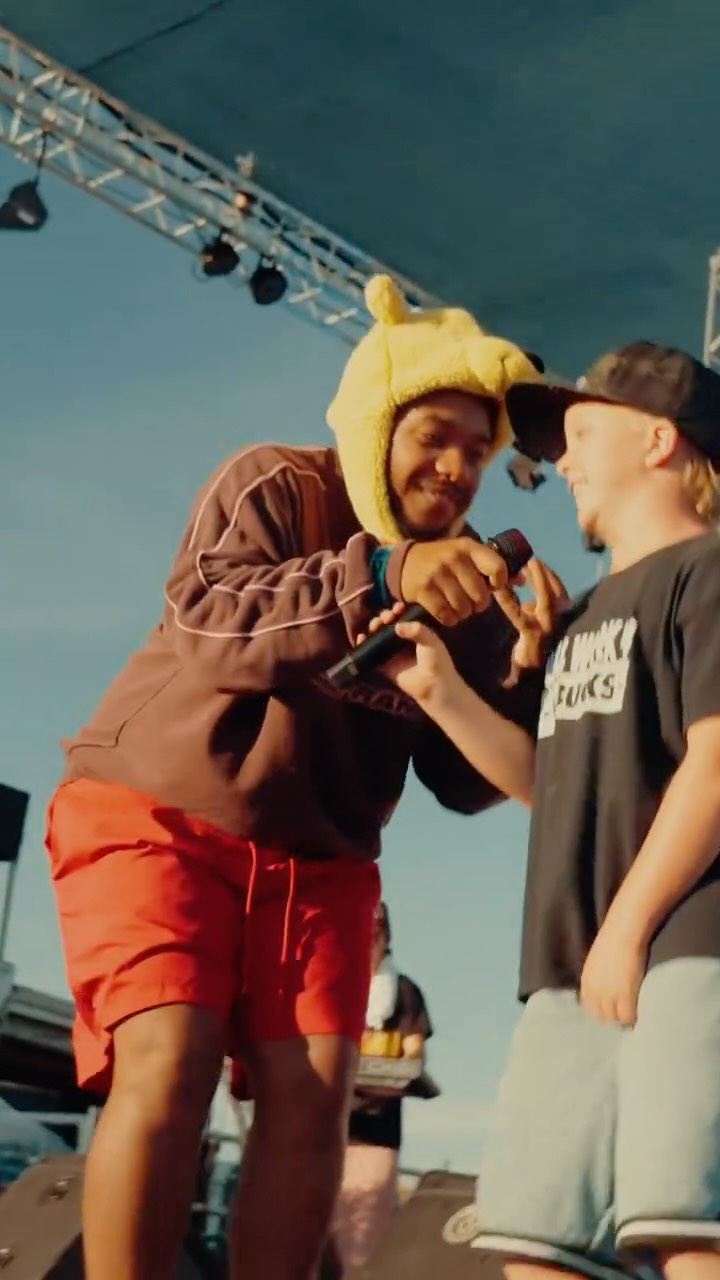 ✨ @larussell set on Saturday at Cannifest was unforgettable! 💚 The energy, the choir, the music —it all came together for such a special moment that truly hit home for us.
An incredible artist and an even better human, we can’t thank him enough for blessing our main stage and joining our community festival here in Humboldt County. 🌊🌲
🎥: @shotbyeeffsss
#Cannifest2025 #LaRussell #HumboldtCounty #CommunityFestival