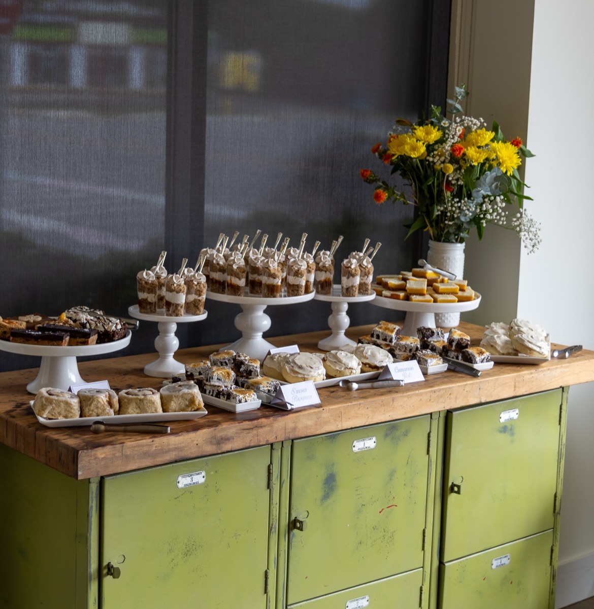 Weekend sweetness from a recent bridal shower at the cutest spot, The Clique Space!
We celebrated the bride with lemon bars, cinnamon rolls, s’mores brownies, and caramel chai shooters.
Soft silver details, bright blooms, and all the cozy fall sweetness a bride deserves.
@thecliquespace
#CheatDaySweets #GrandRapidsMI #BridalShowerDesserts #DessertTableGoals #BridalShowerInspo #WeddingDessertIdeas #GrandRapidsBaker #GRFoodie #EventCatering #BridalShowerSweets #CozyFallVibes