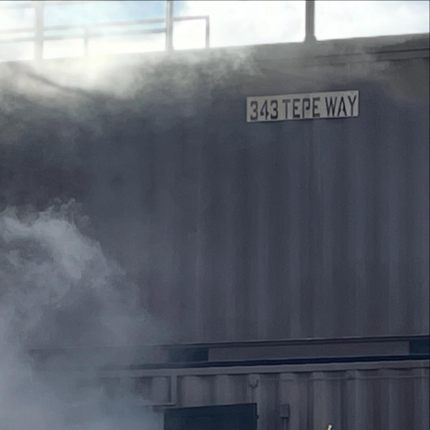 Celebrating @jh_fire_ems Captain Mike Tepe’s service by training with live fire in the building named in his honor.
Capt. Tepe died eight years ago today. We miss you.
#honor #service #jhfireems #jhfireemsfoundation