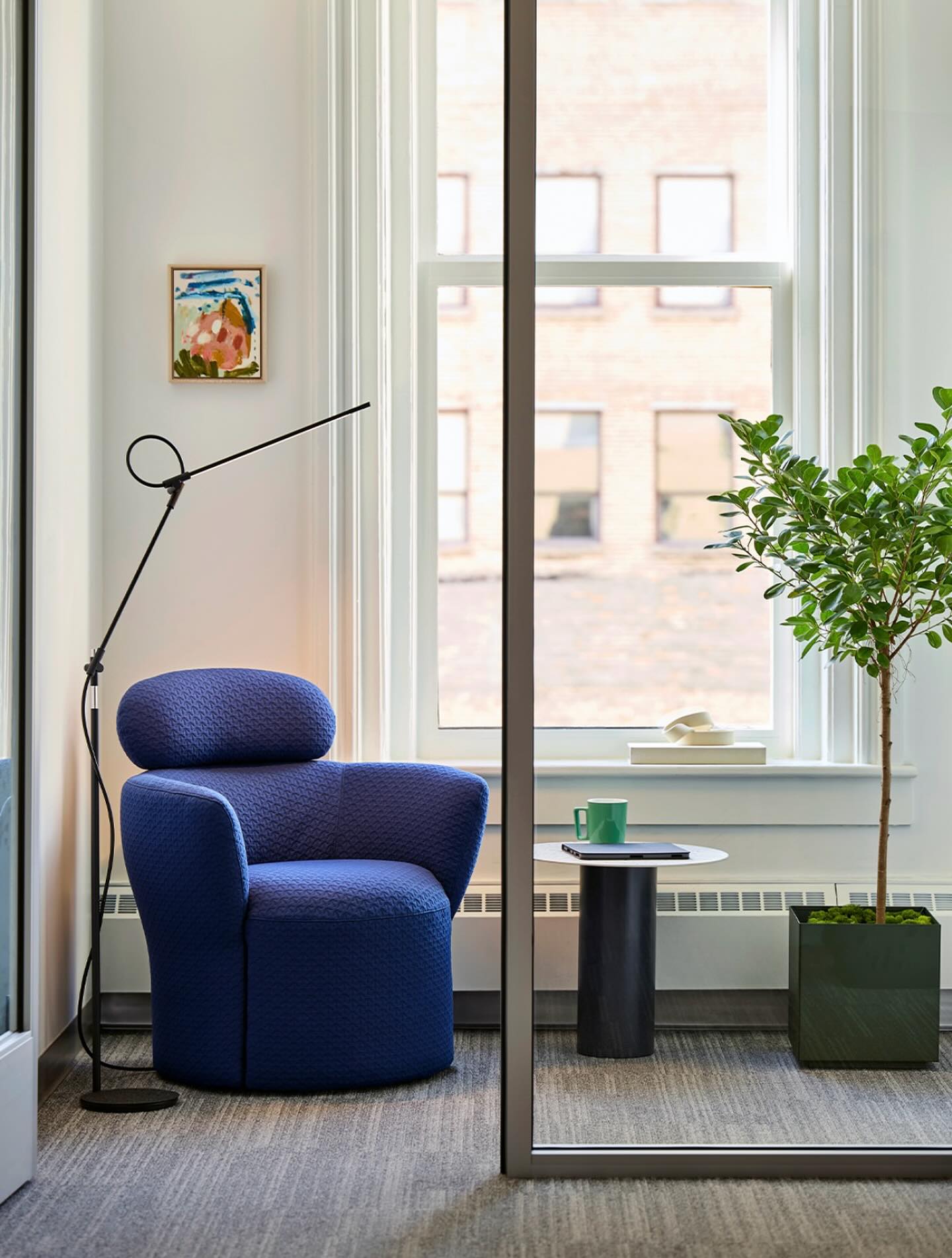 Hello, again!
Redesigned by Patricia Urquiola and @haworthinc Design Studio, Hello returns with softer lines, hidden casters, and refined comfort.
The Hello family-lounge chairs and poufs-is made for today’s collaborative office, where home-like comfort meets high performance.