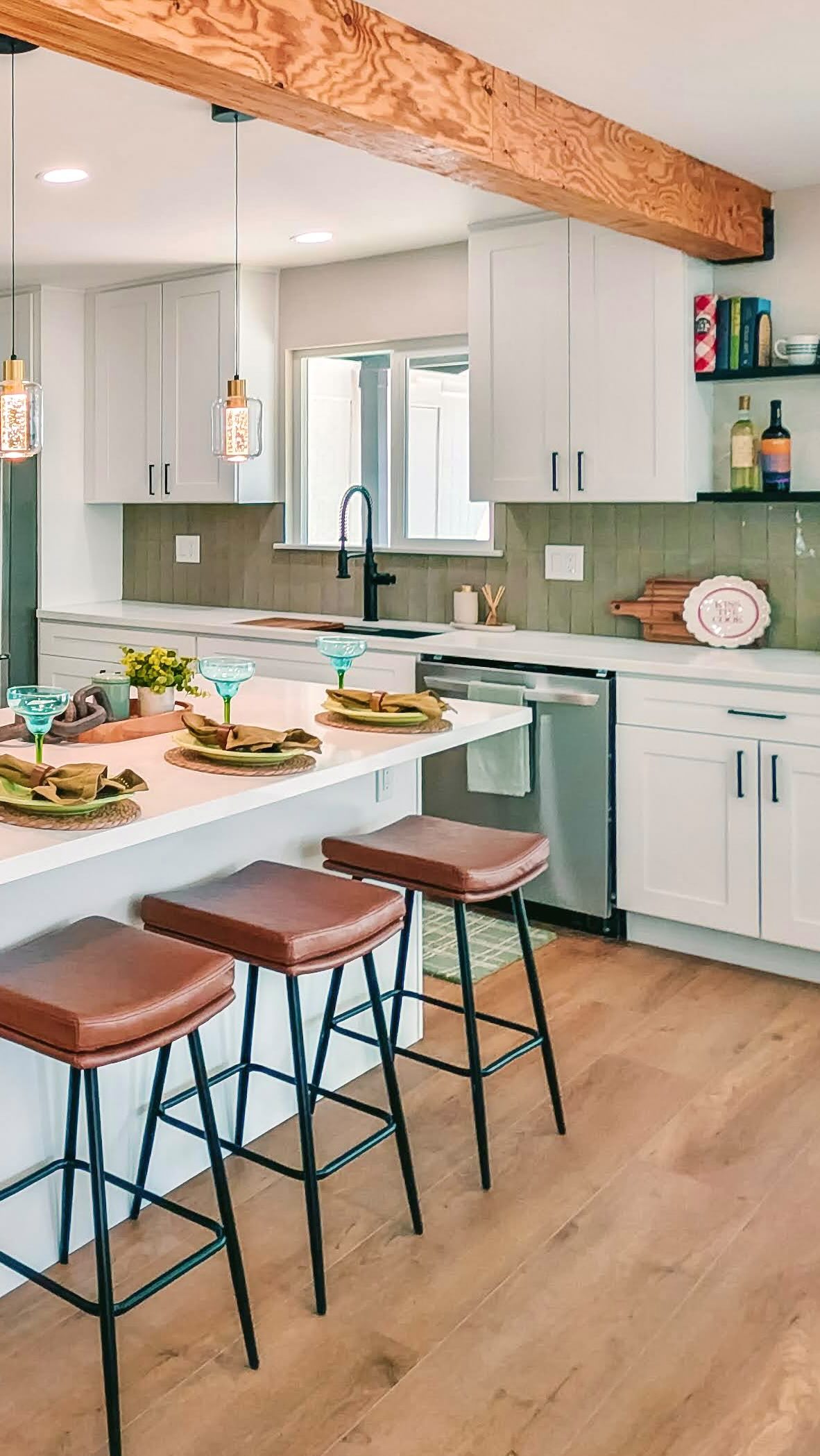 So fun seeing this staging come to life on video! Every corner tells a story, and I love being part of helping homes connect with buyers.✨
Videographer 🎥: @emberexi