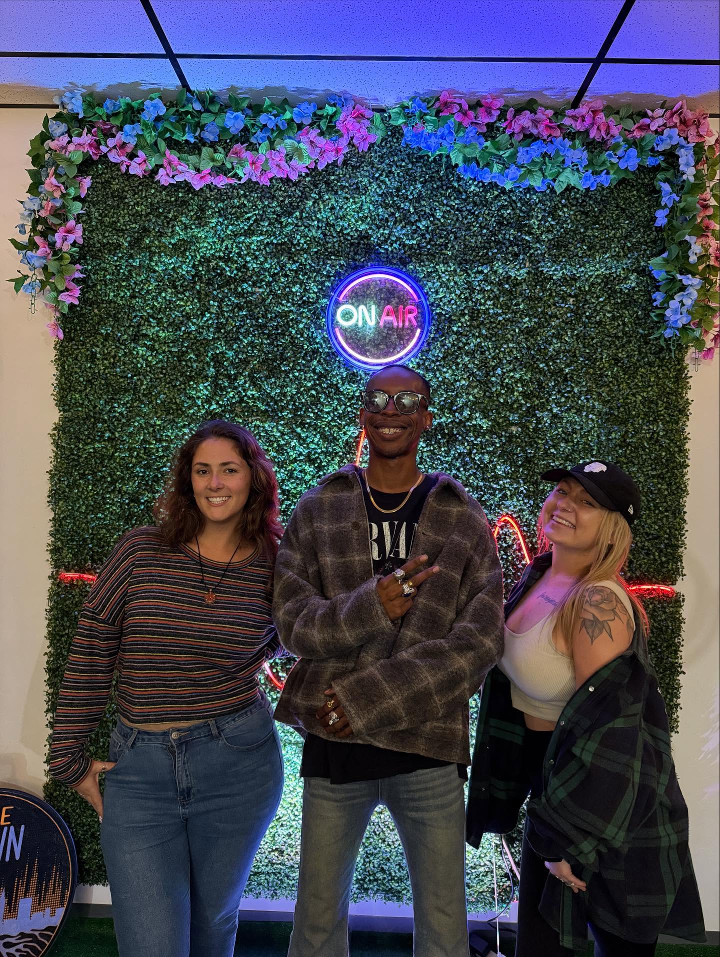 We’re looking at the same thing, but like...l gotta different pair of shades on, now.
@sunshine._studios is usually posted up at shows with his latest rings, clothes, art, and more. This time he joins us in the studio to share his story and his perspective on the local music scene as a vendor, artist, and poet (and now, podcaster).
Stick around for the freestyle at the end, and be sure to follow him on IG to view the current Sunshine Studios collection!
#cleveland #podcast #clevelandpodcast #cle #localartist