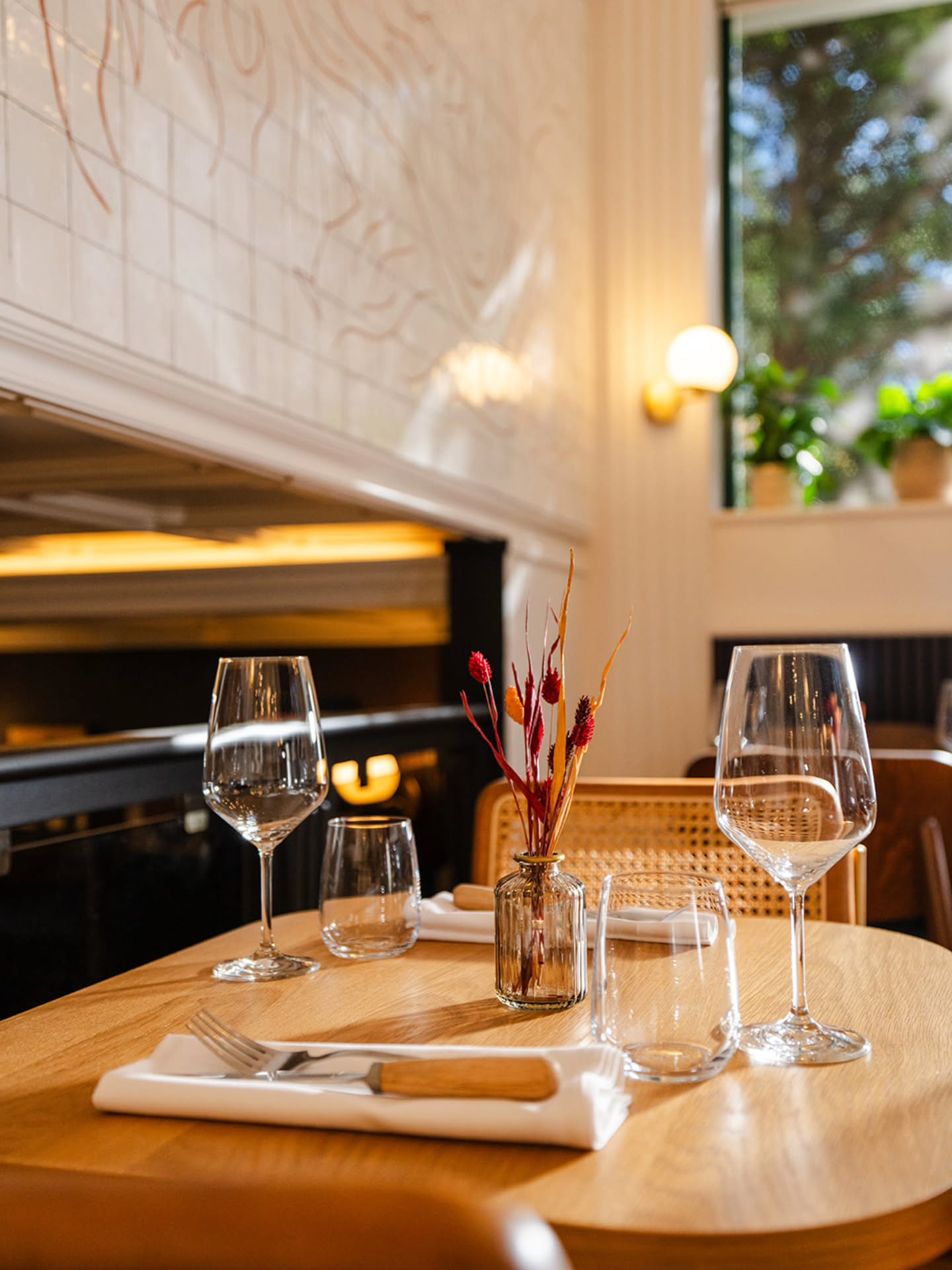 Notre carte de midi se réinvente au fil des semaines.
Aujourd’hui, c’est votre dernière occasion de déguster notre menu actuel.
Dès la semaine prochaine, découvrez de nouvelles saveurs ✨️