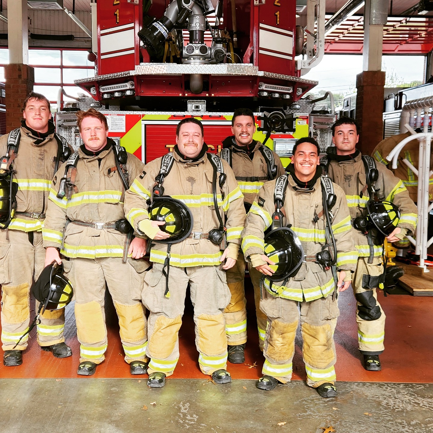🔥 Training comes full circle at Covington Fire! We trained our recruits in-house until 1980, and now, for the first time in over 40 years, our recruits are once again training right here at home.
They’ve already completed their first week and are off to a strong start! 🚒💪
#CovingtonFire #FutureFirefighters