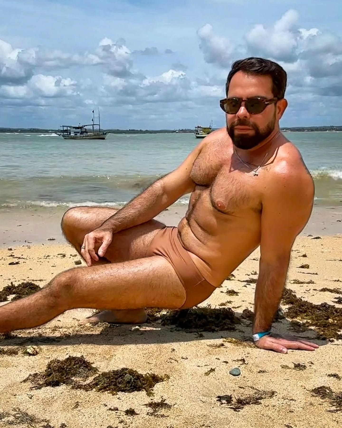 O modelo @khalilandrad está usando Sunga Slim Preto
Confira a coleção completa no link da bio!
Sungas SpecialKey Wear 🔑
#specialkeysunga #sunga #sungaslim #beach #praia #specialkeywear #usespecialkeywear