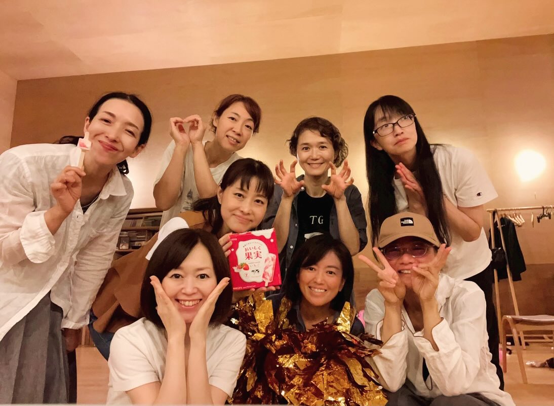 練習のオフショット📷
えりか渾身の手作りボードとともに✨
練習後のアイス、毎回美味しくいただいてました🍦
ありがとうございました🫶