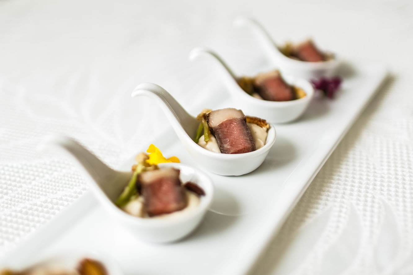 when they say they “just want a little bite”
-
-
-
-
-
#fyp #chef #hordourves #privatechef