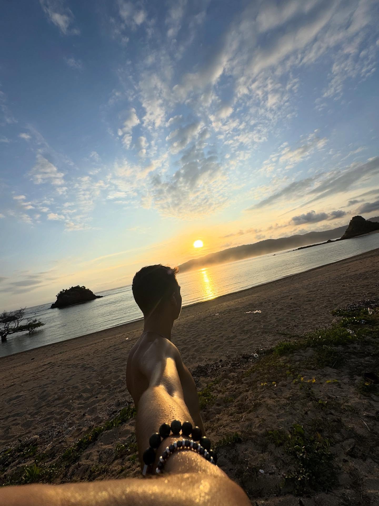 Lombok🇮🇩🌺🐠🌊🐚
Batteries full and ready for the weekend🔋